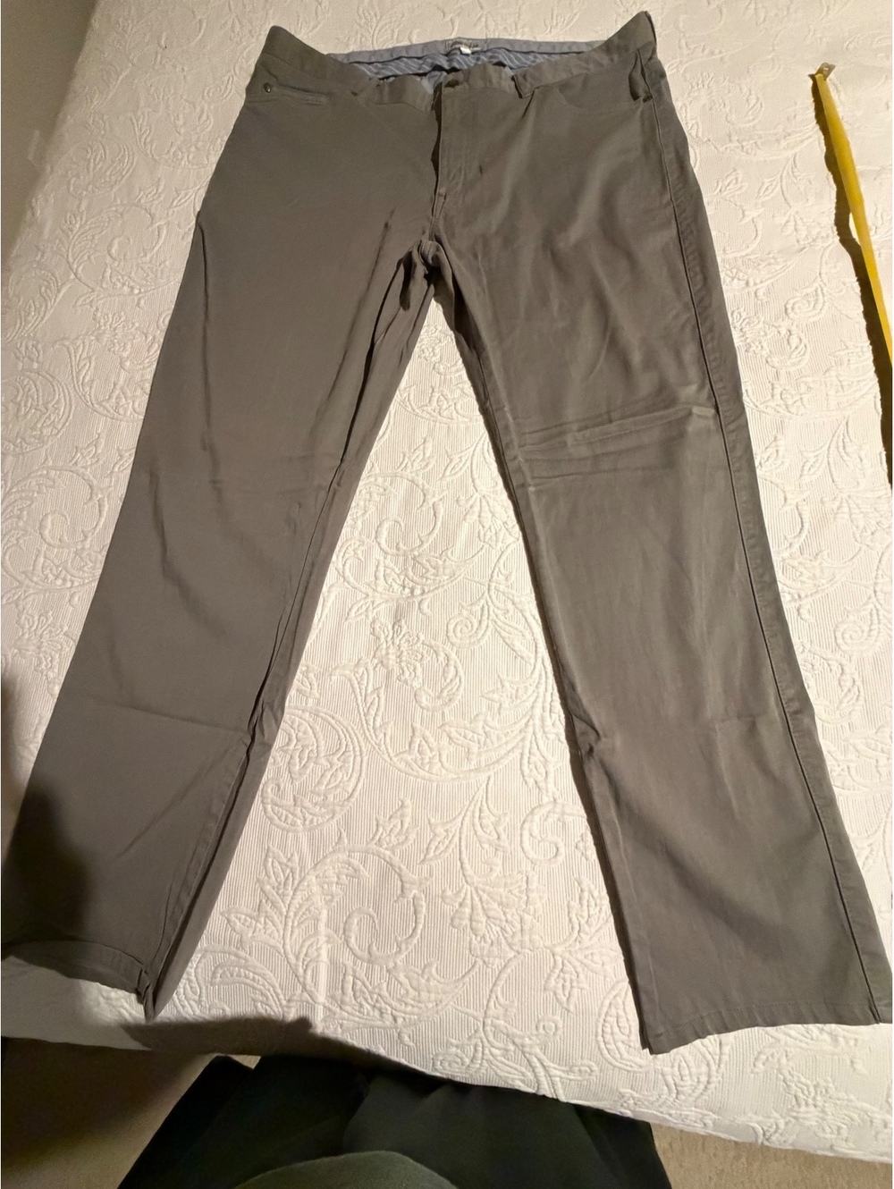 Peter Millar Men's Casual Khaki Pants Size 40
